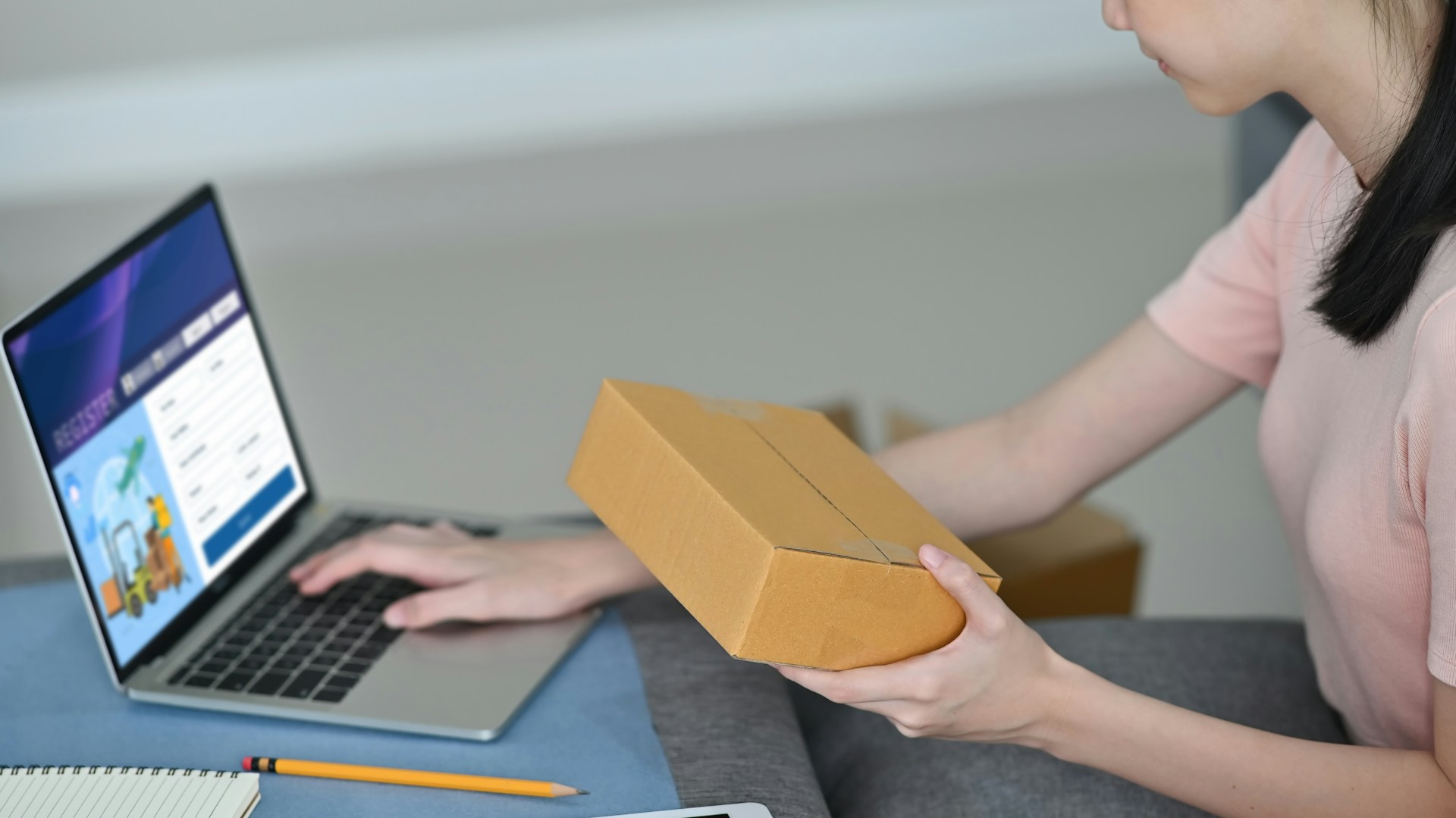 How to Sell Training to Companies Without Building Your Own LMS